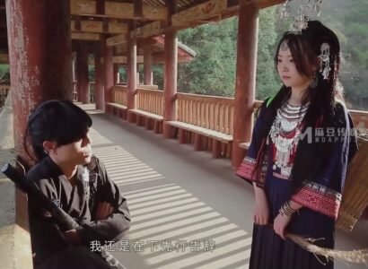 นักเรียนหญิงชั้นประถมศึกษาปีที่ 12 มีปัญหากับภาพถ่ายร้อน