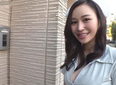 พยาบาลเต้านมขนาดใหญ่แก้ปัญหาความต้องการบ้าน